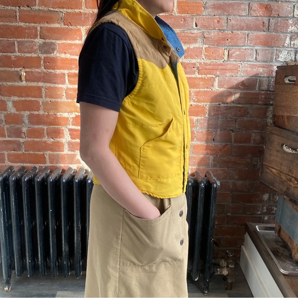 2000s Japan lightweight reversible vest (sunny yellow/denim) - Picture 7 of 11